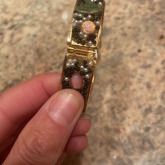 Rare Vintage Gorgoeus Norman De Luxe Swiss made peekaboo watch with jewels. - Picture 8 of 9